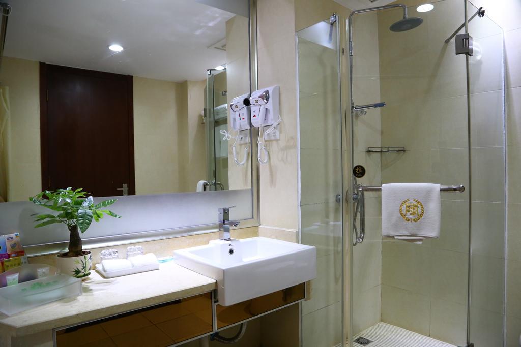 Long Zhou Grand Hotel Guangzhou Rum bild