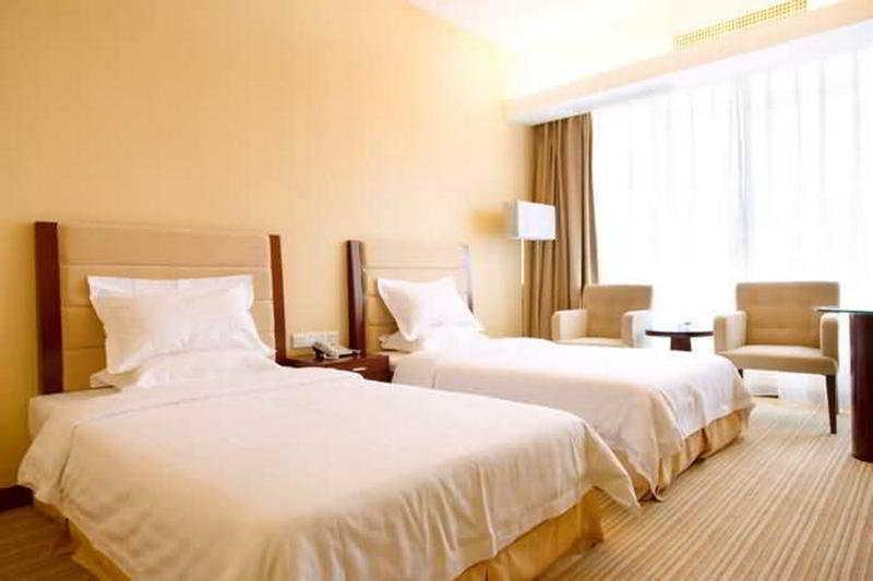 Long Zhou Grand Hotel Guangzhou Exteriör bild